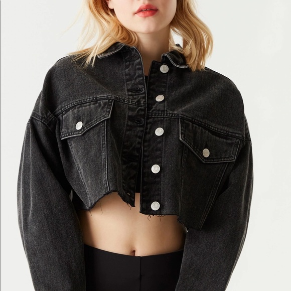urban planet (playboy) - black cropped button-up jean jacket - Picture 4 of 4